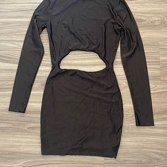 [SOLD] Yard666sale dress - Picture 3 of 3